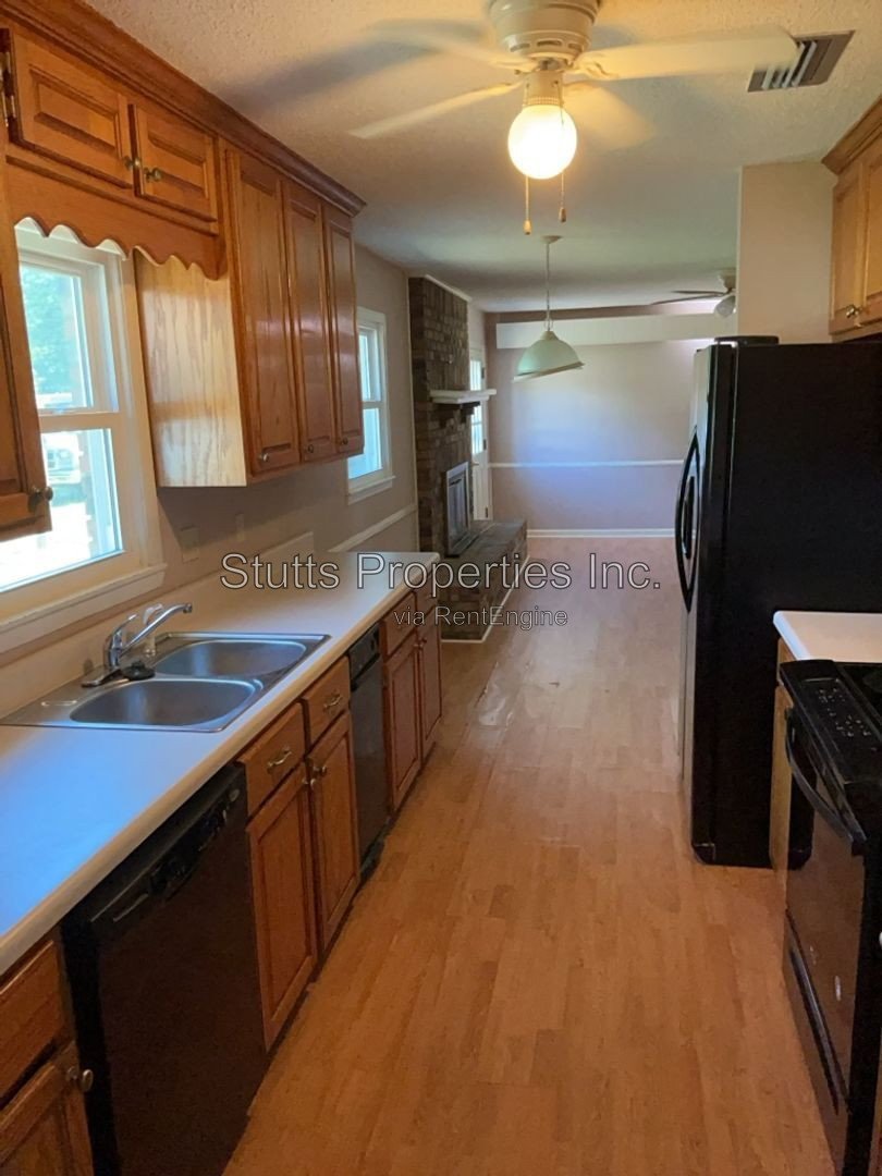 86 Lamoray Drive property image