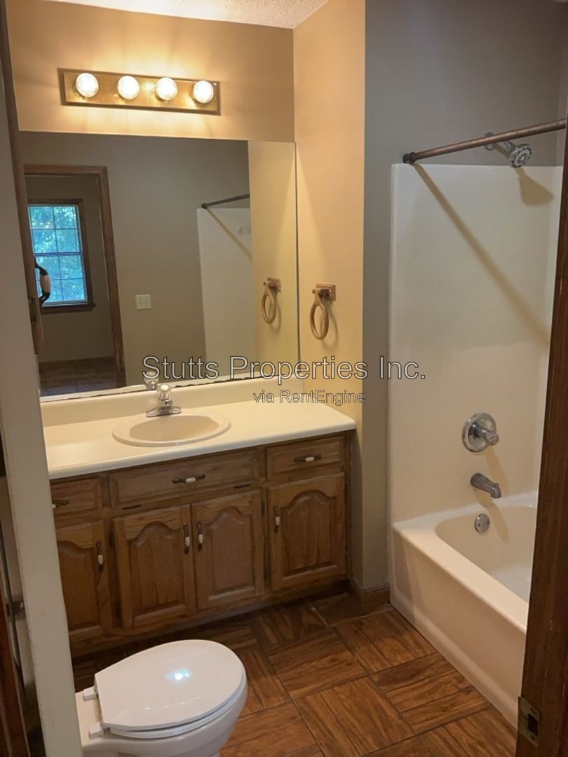 4305 Old Memphis Pike #C property image