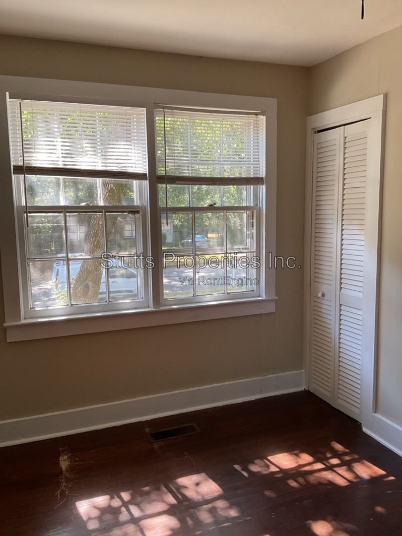 Cute 3 BR 1 BA home close to 7 Points! property image