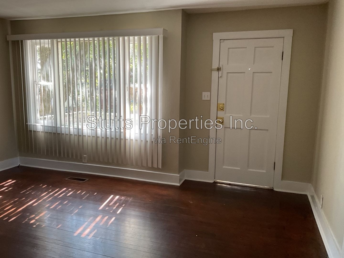 Cute 3 BR 1 BA home close to 7 Points! property image