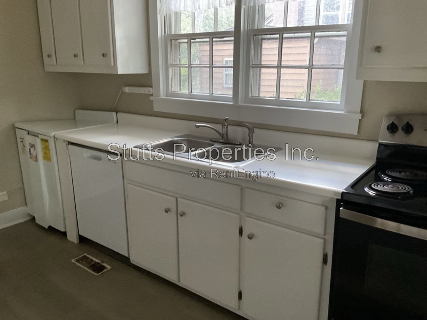 Cute 3 BR 1 BA home close to 7 Points! property image