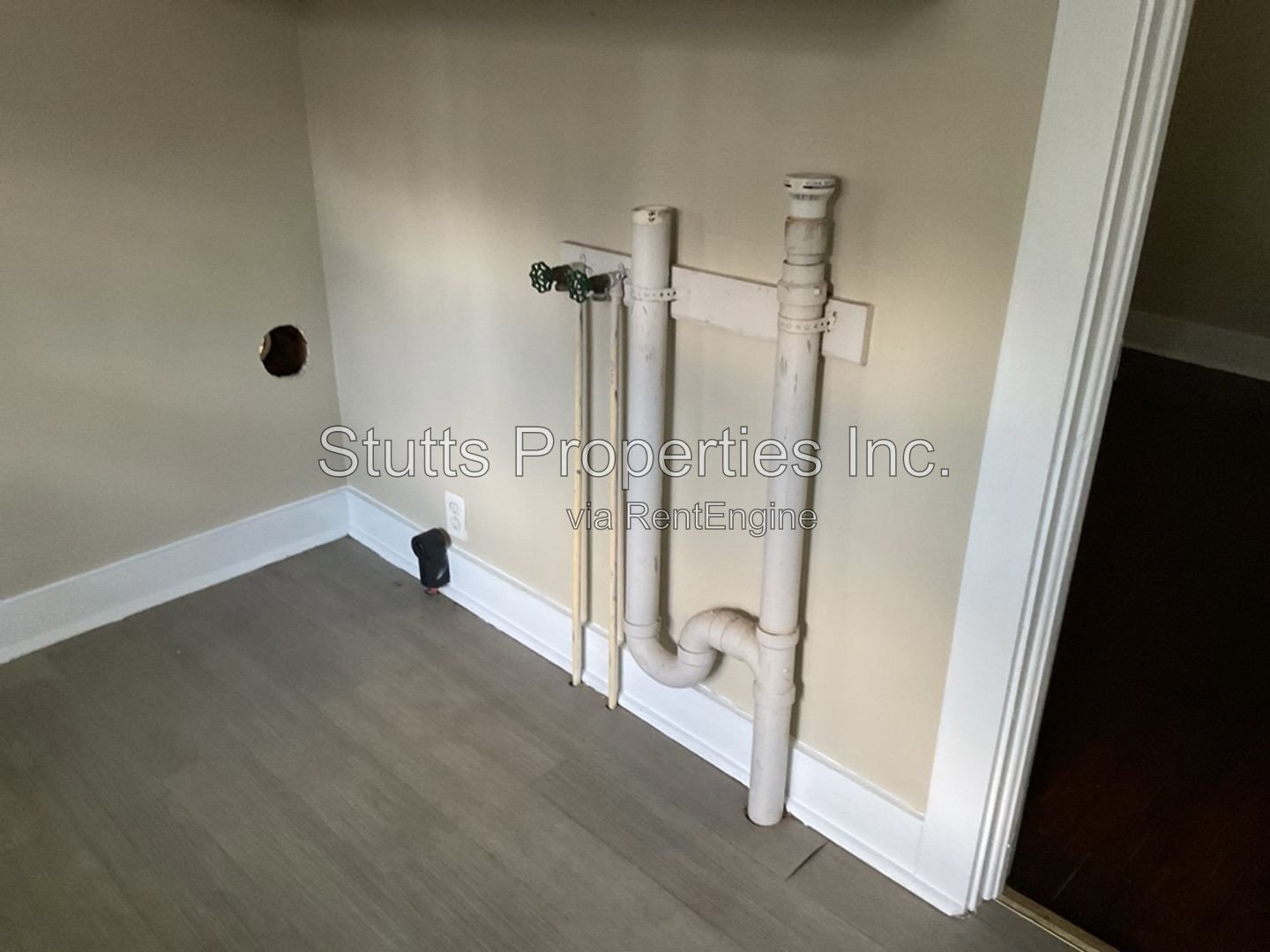Cute 3 BR 1 BA home close to 7 Points! property image