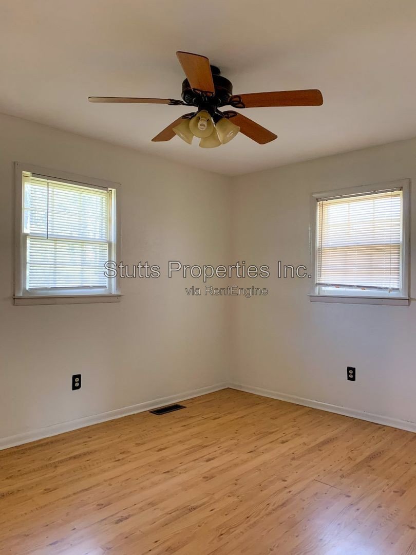 829 Cumberland St. Florence, AL 35630 (3BD/2BA) property image