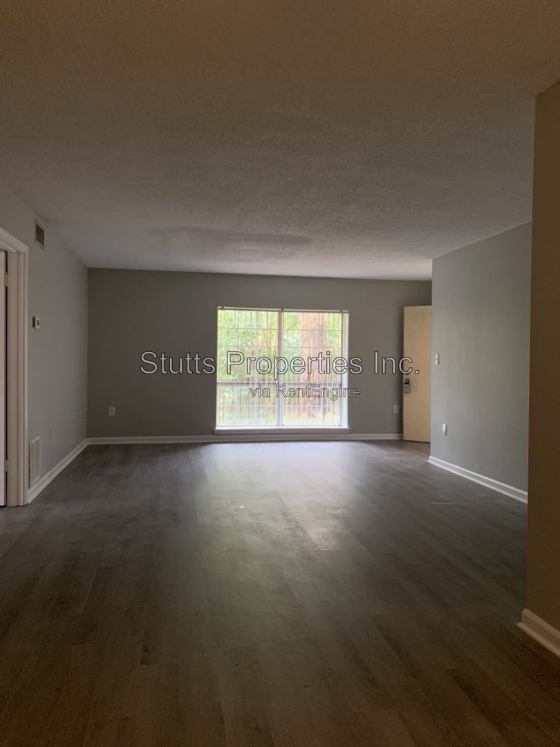 1825 Darby Drive Unit H-2, Florence, AL 35630 (2BD/1.5BA) property image