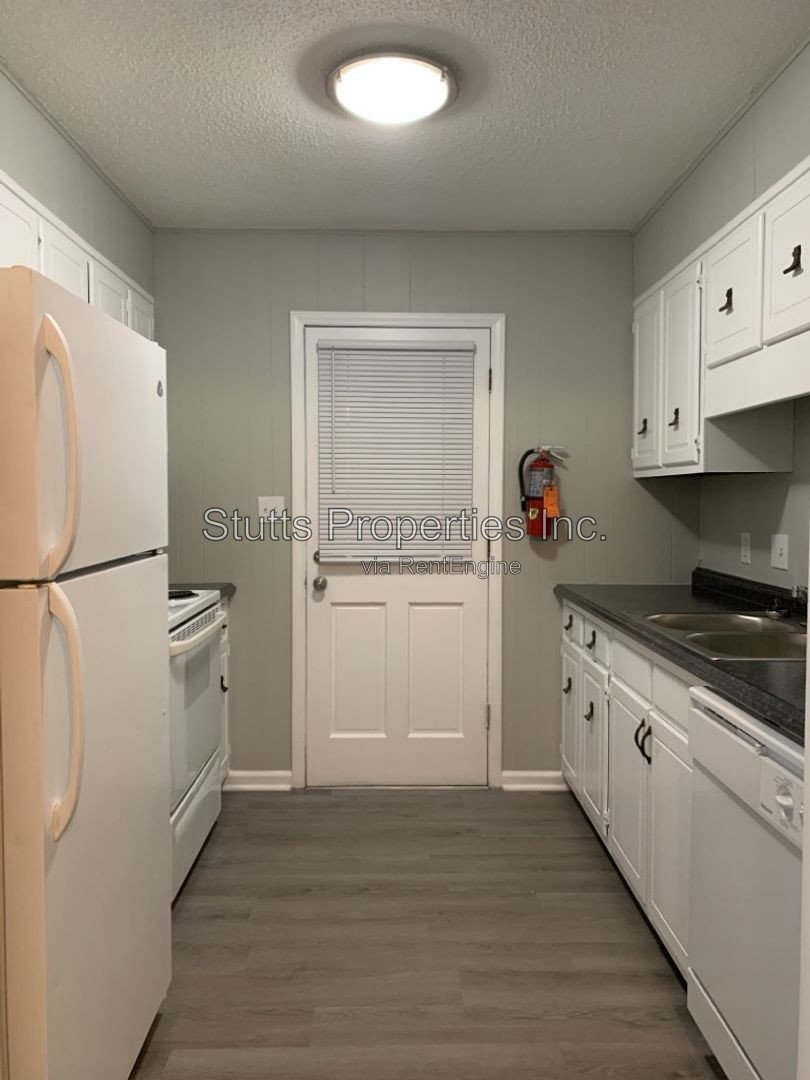 1825 Darby Drive Unit H-2, Florence, AL 35630 (2BD/1.5BA) property image