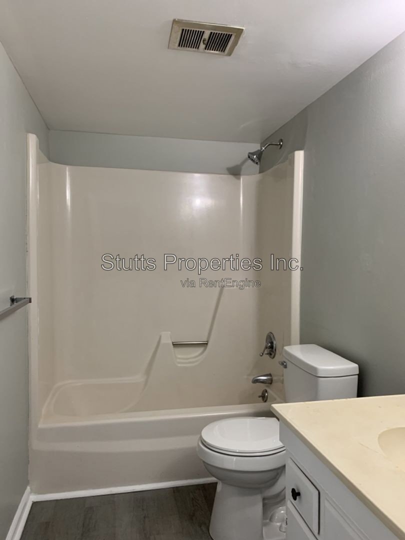 1825 Darby Drive Unit H-2, Florence, AL 35630 (2BD/1.5BA) property image
