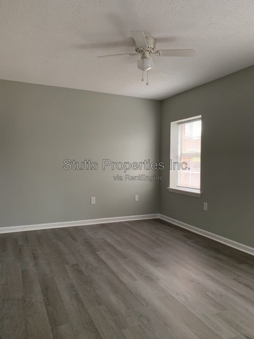 1825 Darby Drive Unit H-2, Florence, AL 35630 (2BD/1.5BA) property image