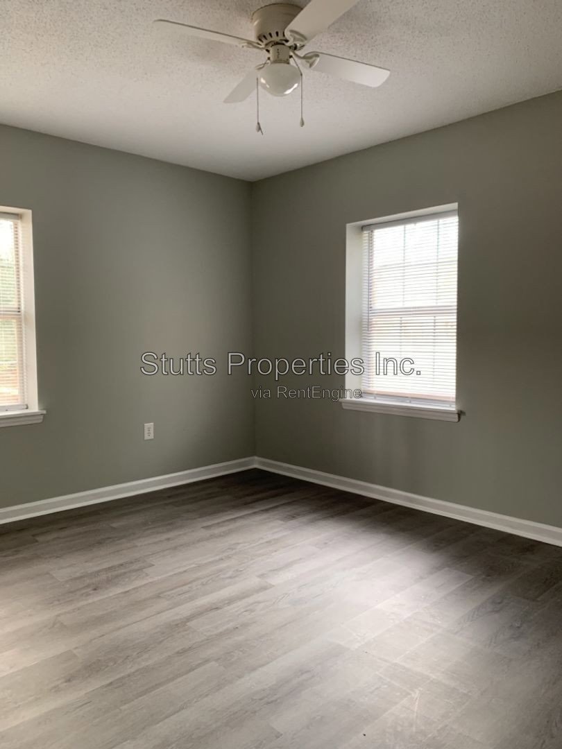 1825 Darby Drive Unit H-2, Florence, AL 35630 (2BD/1.5BA) property image