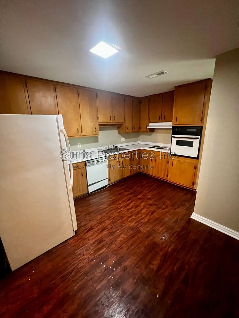 125 Stovall Drive Florence, AL 35630 (4BD/ 3BA) property image